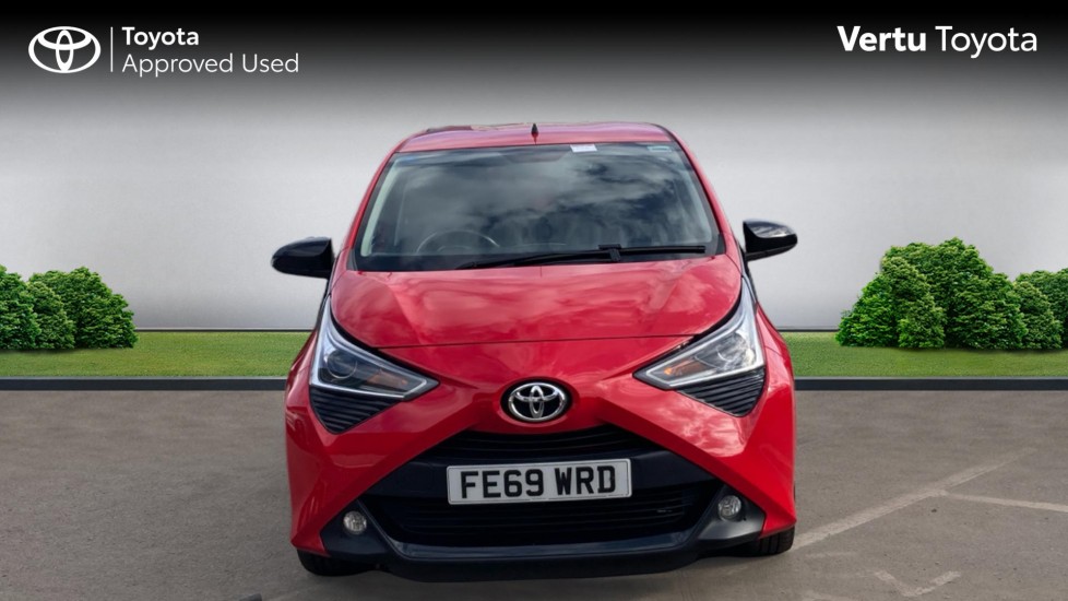 Toyota Aygo 1.0 VVT-i X-Trend 5dr Petrol Hatchback - Image 22