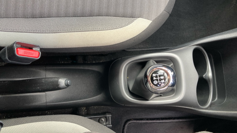Toyota Aygo 1.0 VVT-i X-Trend 5dr Petrol Hatchback - Image 38