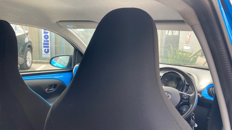 Toyota Aygo 1.0 VVT-i X-Cite 2 5dr Petrol Hatchback - Image 19