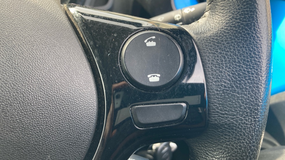 Toyota Aygo 1.0 VVT-i X-Cite 2 5dr Petrol Hatchback - Image 30
