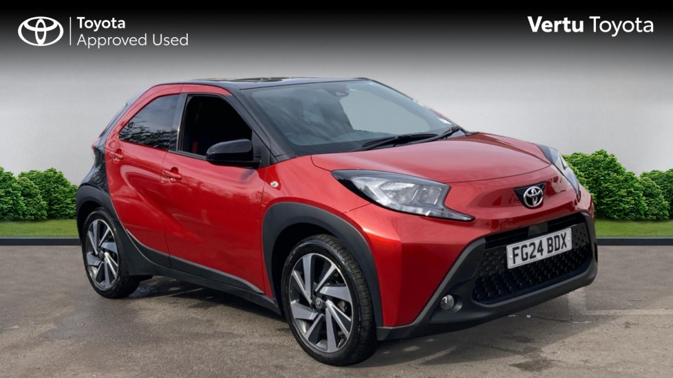 Toyota Aygo X 1.0 VVT-i Edge 5dr Auto Petrol Hatchback - Image 1