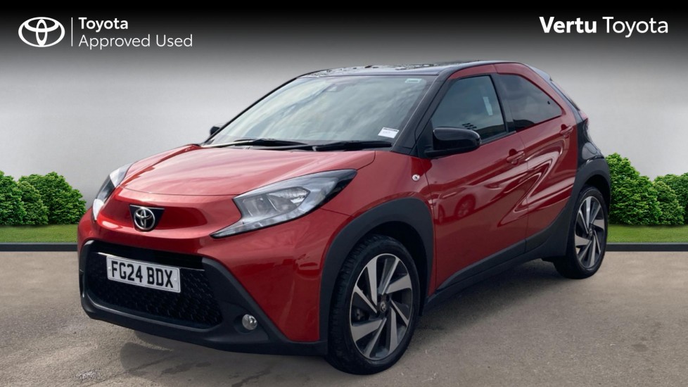 Toyota Aygo X 1.0 VVT-i Edge 5dr Auto Petrol Hatchback - Image 3