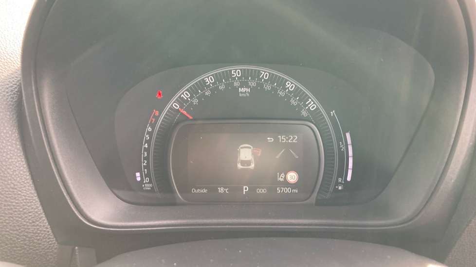 Toyota Aygo X 1.0 VVT-i Edge 5dr Auto Petrol Hatchback - Image 11