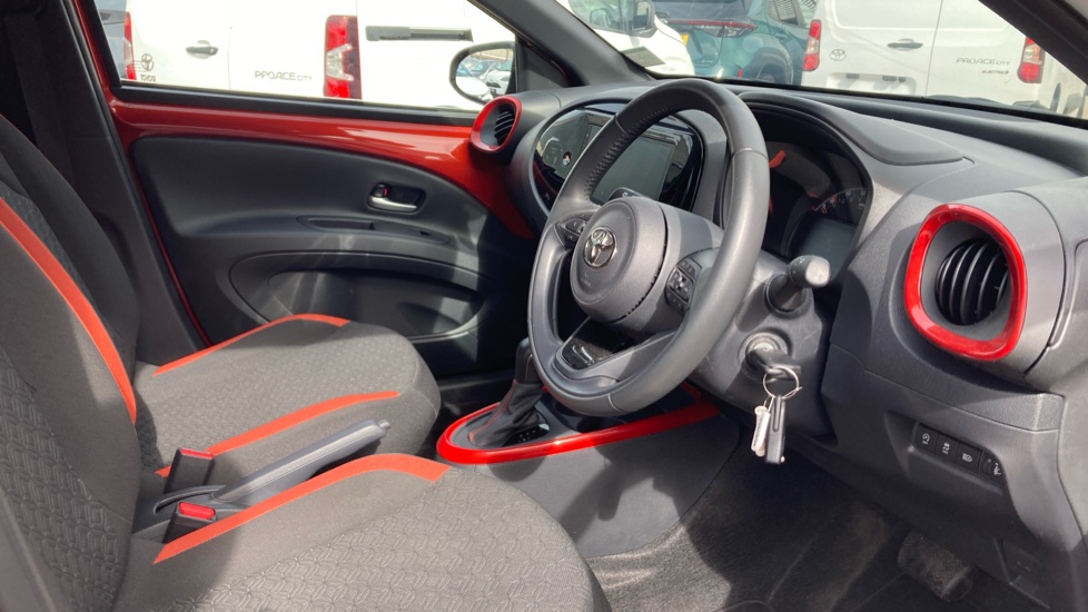 Toyota Aygo X 1.0 VVT-i Edge 5dr Auto Petrol Hatchback - Image 12