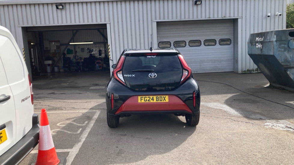 Toyota Aygo X 1.0 VVT-i Edge 5dr Auto Petrol Hatchback - Image 26