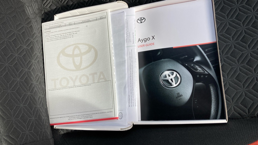 Toyota Aygo X 1.0 VVT-i Edge 5dr Auto Petrol Hatchback - Image 27