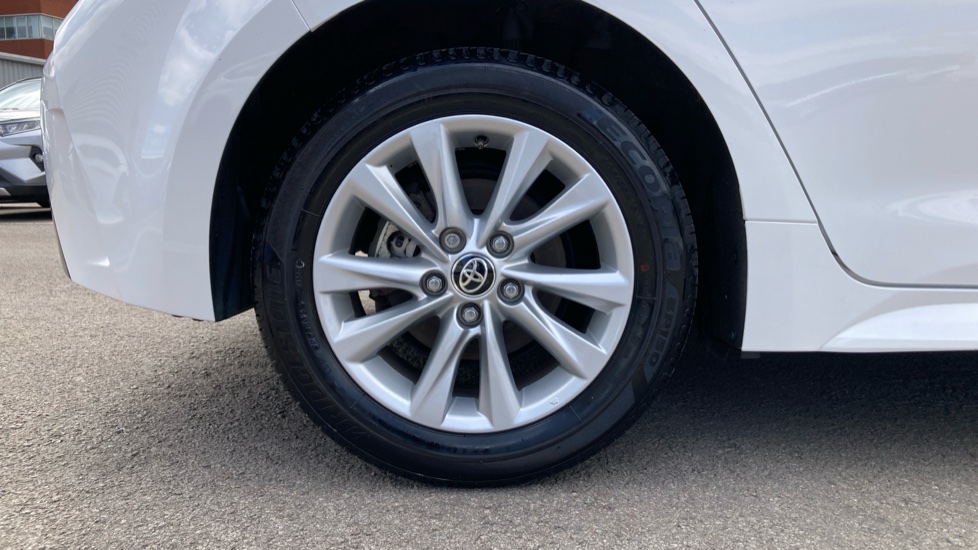 Toyota Corolla 1.8 VVT-i Hybrid Icon 5dr CVT Hybrid Hatchback - Image 25