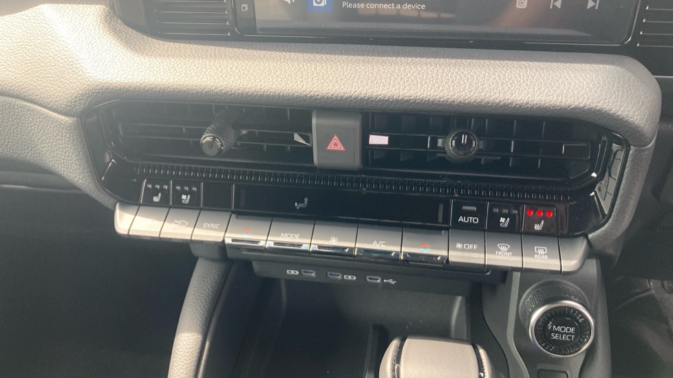 Toyota Land Cruiser Diesel 2.8D 205 Commercial Auto - Image 34
