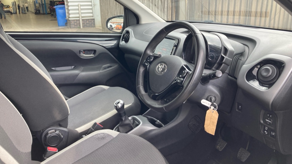 Toyota Aygo 1.0 VVT-i X-Play TSS 5dr Petrol Hatchback - Image 12