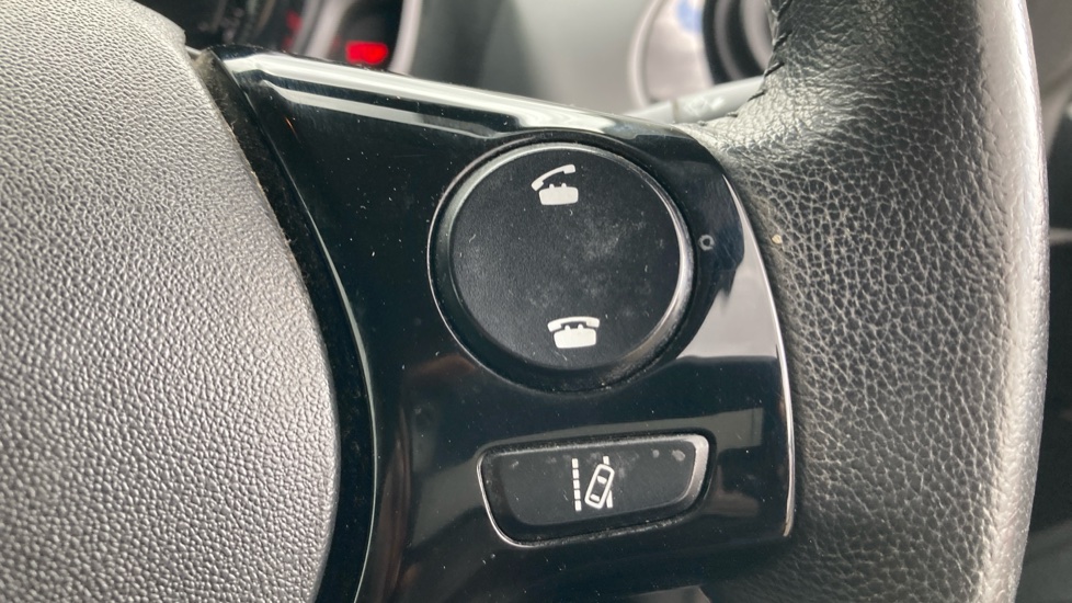 Toyota Aygo 1.0 VVT-i X-Play TSS 5dr Petrol Hatchback - Image 31