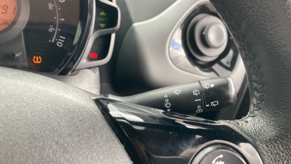 Toyota Aygo 1.0 VVT-i X-Play TSS 5dr Petrol Hatchback - Image 33
