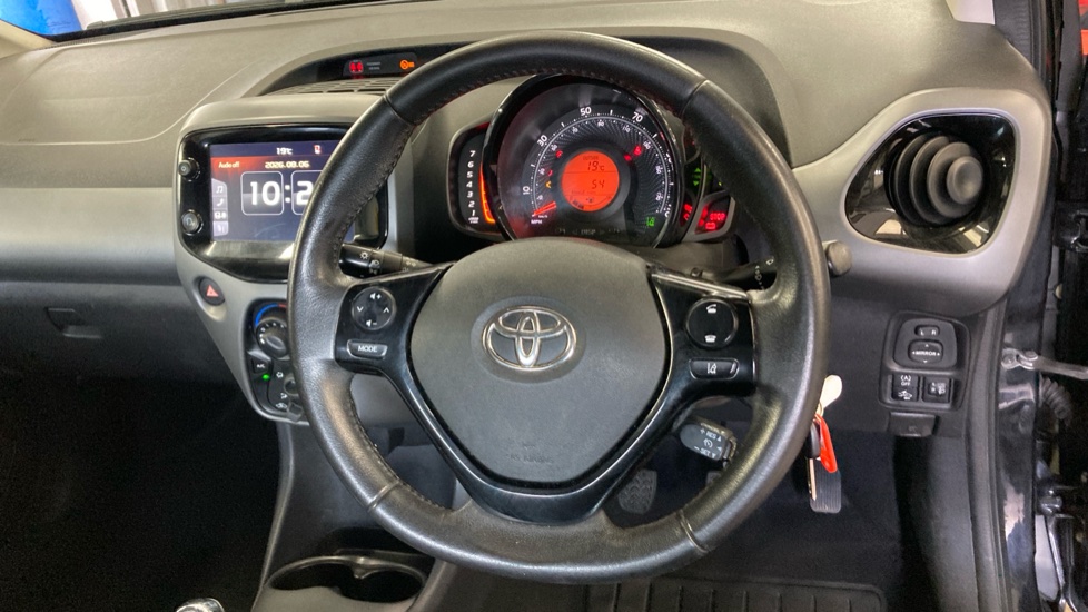 Toyota Aygo 1.0 VVT-i X-Play TSS 5dr Petrol Hatchback - Image 10