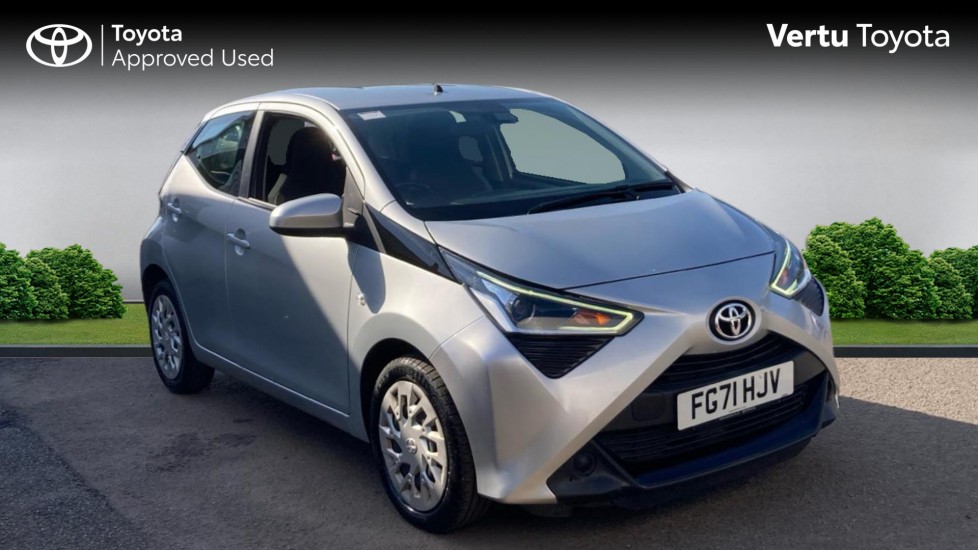 Toyota Aygo 1.0 VVT-i X-Play TSS 5dr Petrol Hatchback - Image 1