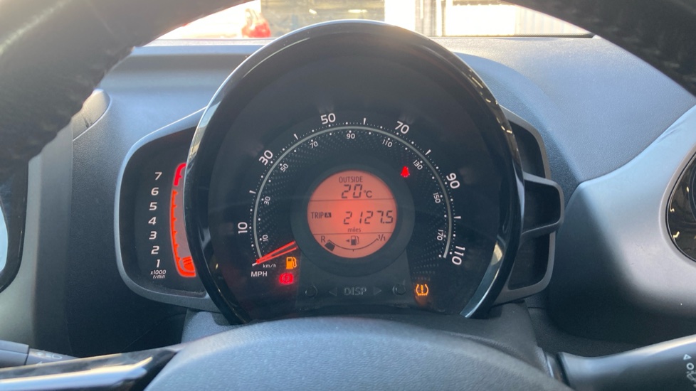 Toyota Aygo 1.0 VVT-i X-Play TSS 5dr Petrol Hatchback - Image 11