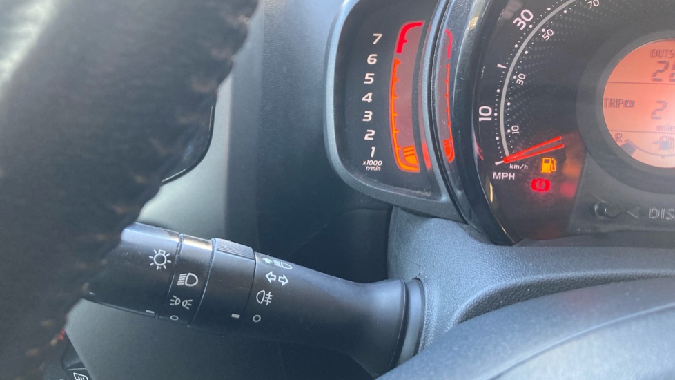 Toyota Aygo 1.0 VVT-i X-Play TSS 5dr Petrol Hatchback - Image 32
