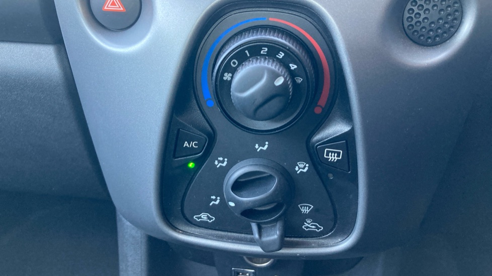 Toyota Aygo 1.0 VVT-i X-Play TSS 5dr Petrol Hatchback - Image 33