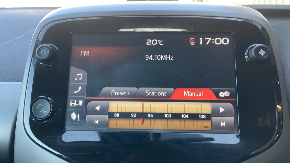 Toyota Aygo 1.0 VVT-i X-Play TSS 5dr Petrol Hatchback - Image 44