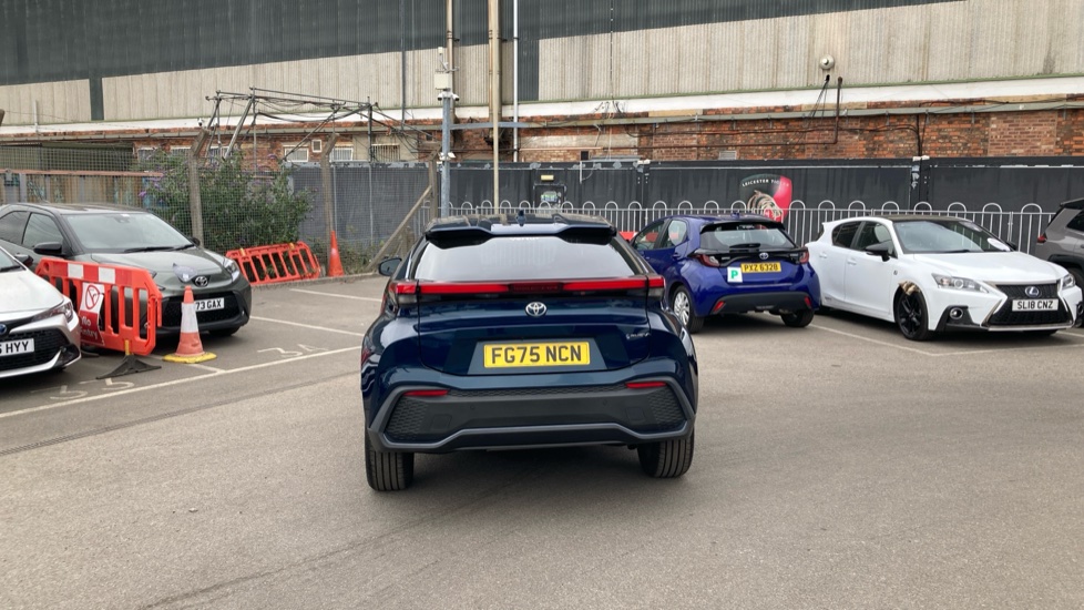 Toyota C-HR 2.0 PHEV Design 5dr CVT Hatchback - Image 26