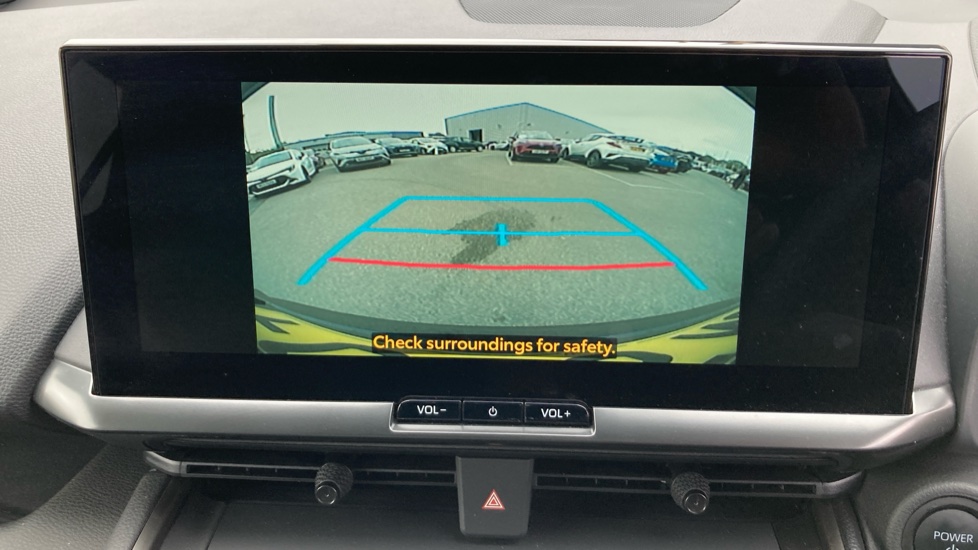 Toyota C-HR 2.0 PHEV Design 5dr CVT Hatchback - Image 35