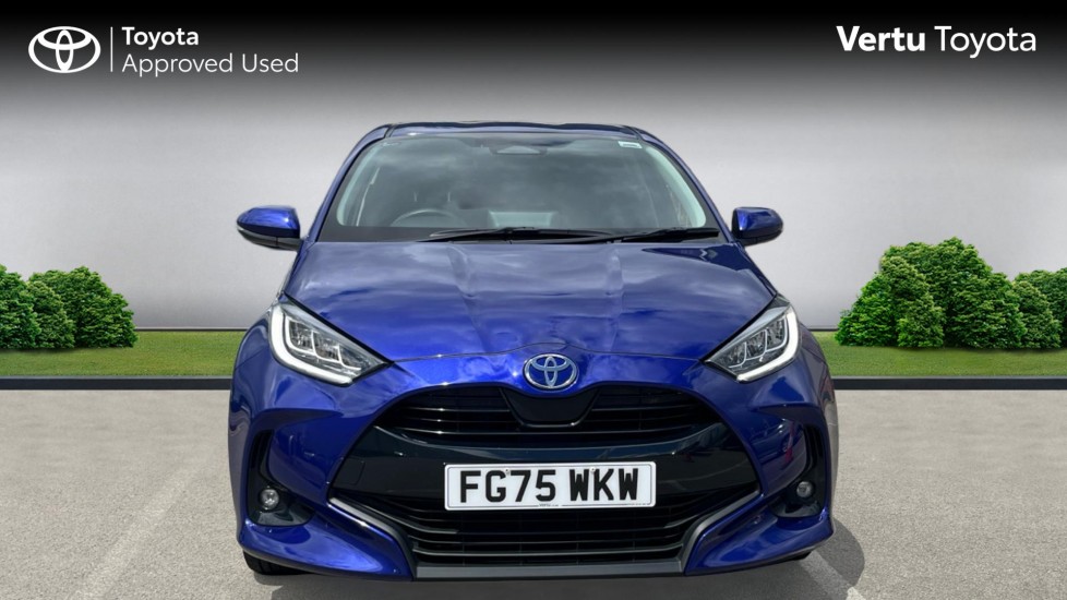 Toyota Yaris 1.5 Hybrid Design 5dr CVT Hybrid Hatchback - Image 22