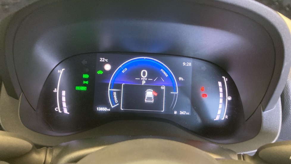 Toyota Yaris 1.5 Hybrid Design 5dr CVT Hybrid Hatchback - Image 11
