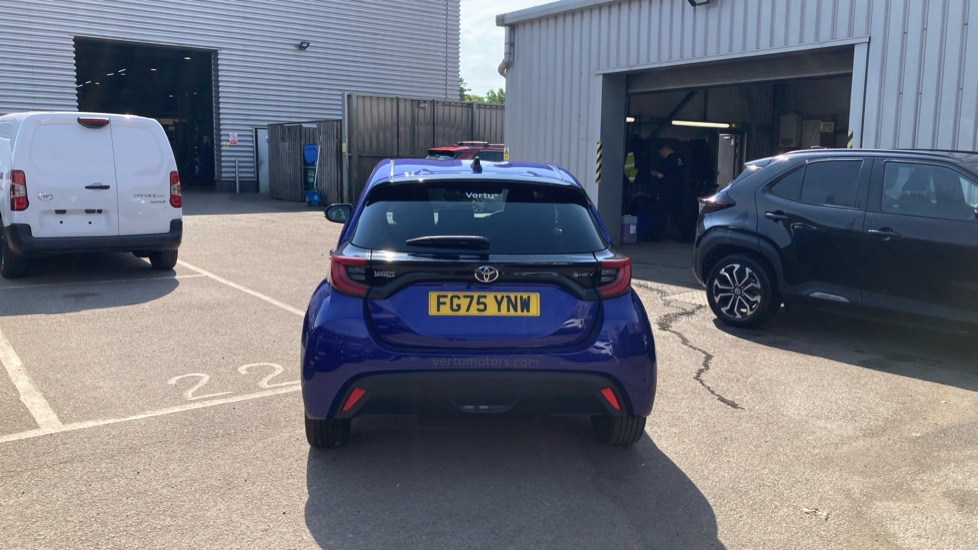Toyota Yaris 1.5 Hybrid Design 5dr CVT Hybrid Hatchback - Image 26