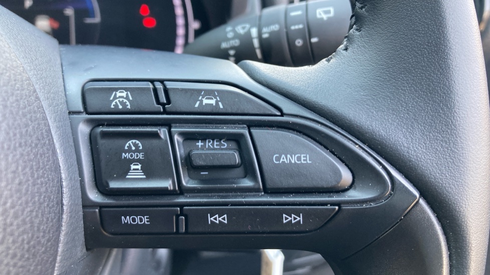 Toyota Yaris 1.5 Hybrid Design 5dr CVT Hybrid Hatchback - Image 30