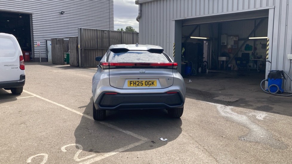 Toyota C-HR 1.8 Hybrid Design 5dr CVT Hybrid Hatchback - Image 26