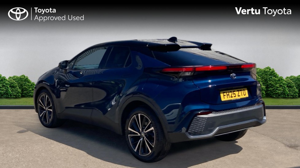 Toyota C-HR 1.8 Hybrid Excel 5dr CVT Hybrid Hatchback - Image 4