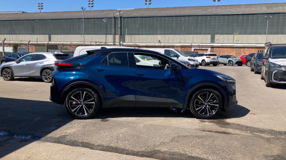 Toyota C-HR 1.8 Hybrid Excel 5dr CVT Hybrid Hatchback - Image 23