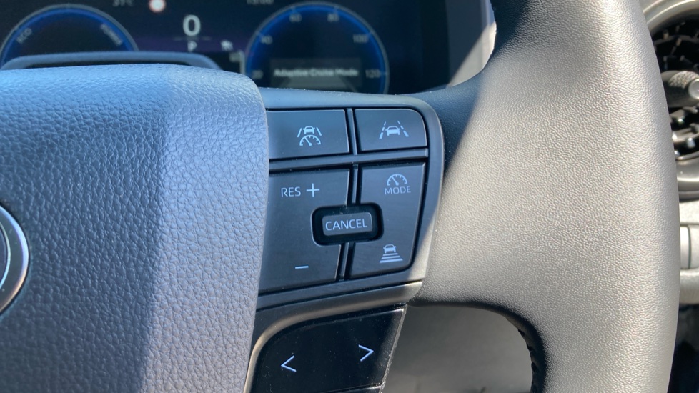 Toyota C-HR 1.8 Hybrid Excel 5dr CVT Hybrid Hatchback - Image 30