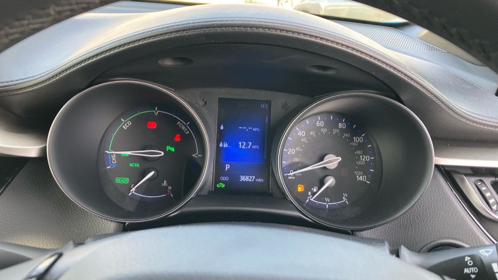 Toyota C-HR 1.8 Hybrid Dynamic 5dr CVT Hybrid Hatchback - Image 9