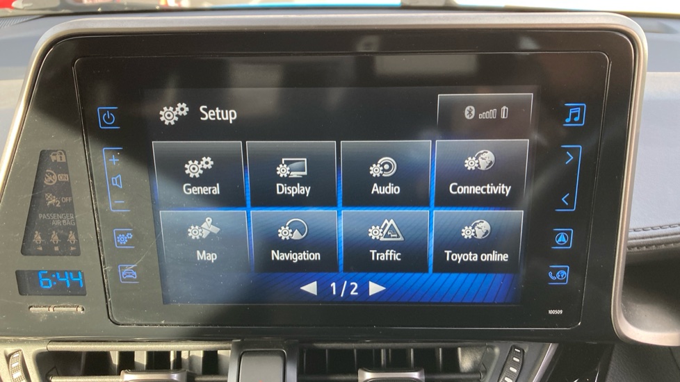 Toyota C-HR 1.8 Hybrid Dynamic 5dr CVT Hybrid Hatchback - Image 28