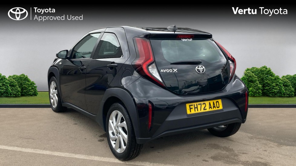 Toyota Aygo X 1.0 VVT-i Pure 5dr Auto Petrol Hatchback - Image 4