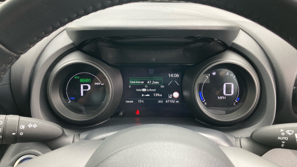 Toyota Yaris Cross 1.5 Hybrid Icon 5dr CVT Hybrid Estate - Image 11