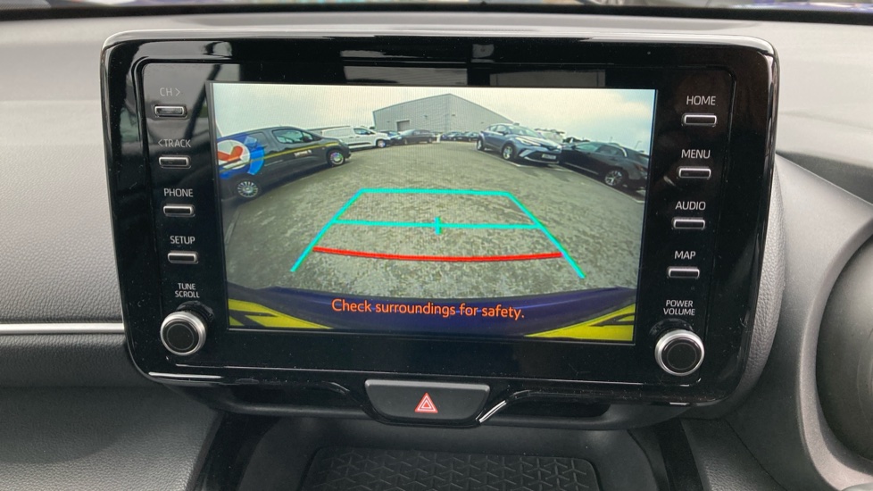 Toyota Yaris Cross 1.5 Hybrid Icon 5dr CVT Hybrid Estate - Image 34