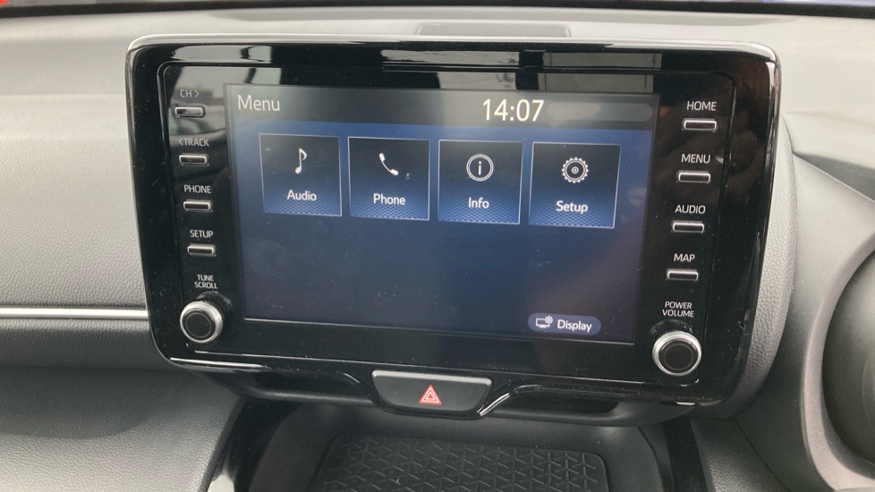Toyota Yaris Cross 1.5 Hybrid Icon 5dr CVT Hybrid Estate - Image 35