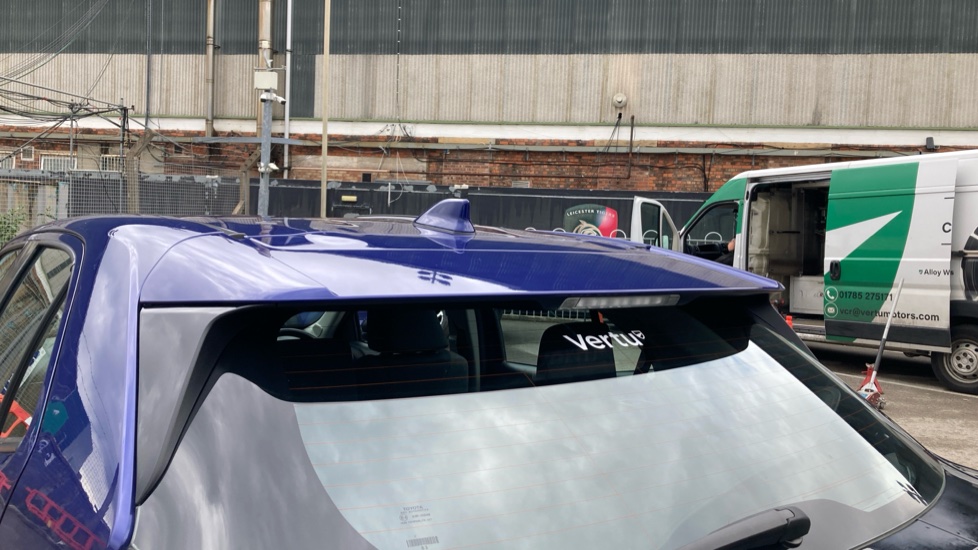 Toyota Yaris Cross 1.5 Hybrid Icon 5dr CVT Hybrid Estate - Image 41