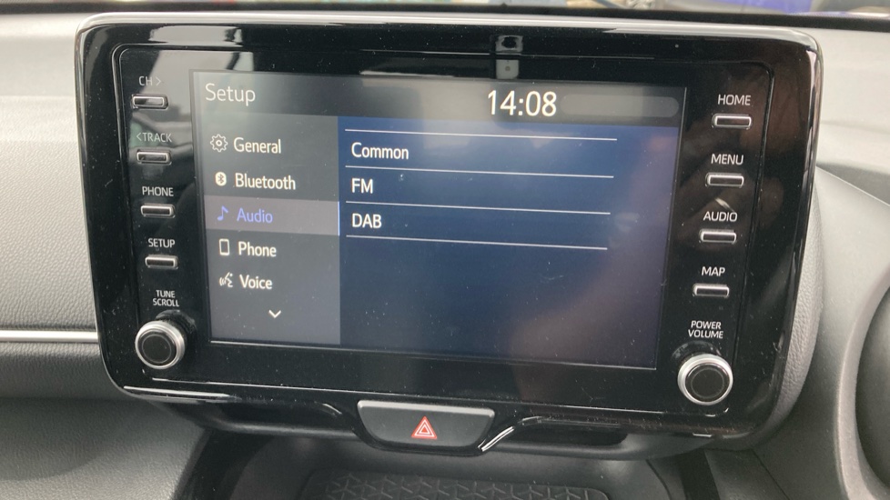 Toyota Yaris Cross 1.5 Hybrid Icon 5dr CVT Hybrid Estate - Image 43