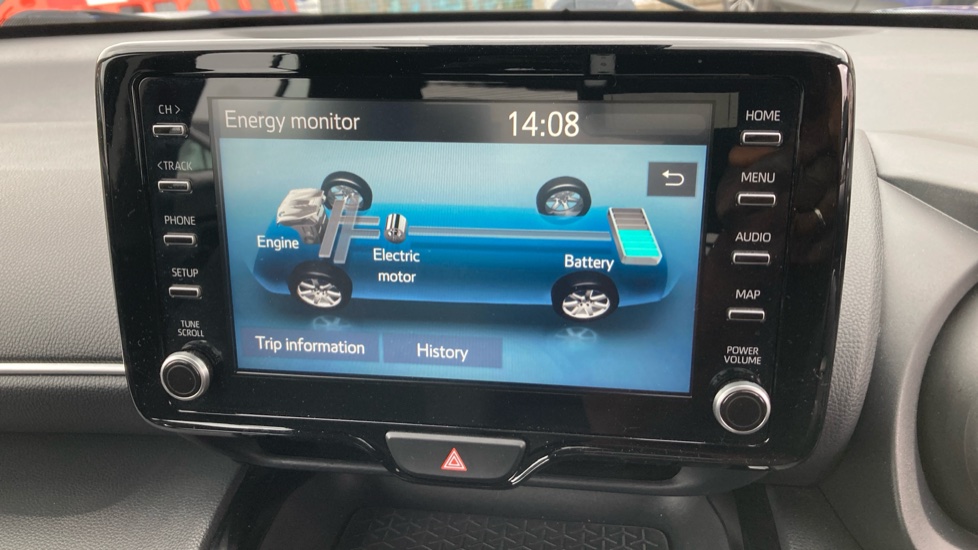 Toyota Yaris Cross 1.5 Hybrid Icon 5dr CVT Hybrid Estate - Image 45
