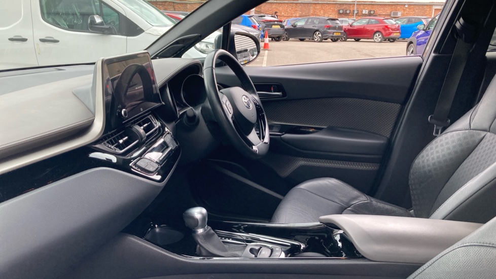 Toyota C-HR 1.8 Hybrid Excel 5dr CVT Hybrid Hatchback - Image 5