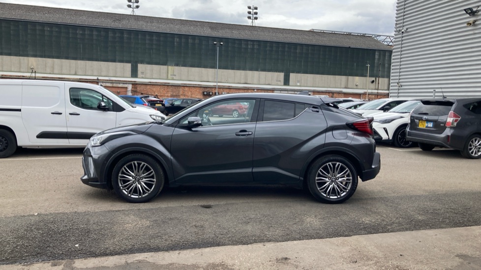 Toyota C-HR 1.8 Hybrid Excel 5dr CVT Hybrid Hatchback - Image 24