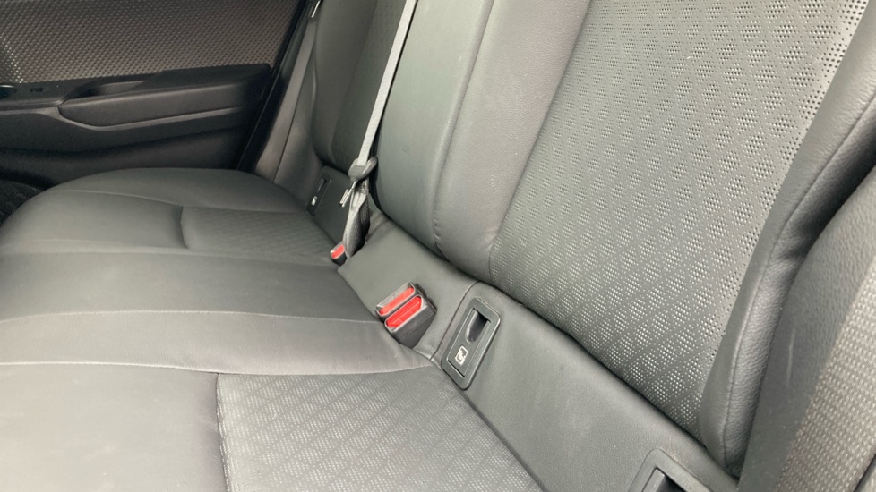 Toyota C-HR 1.8 Hybrid Excel 5dr CVT Hybrid Hatchback - Image 39