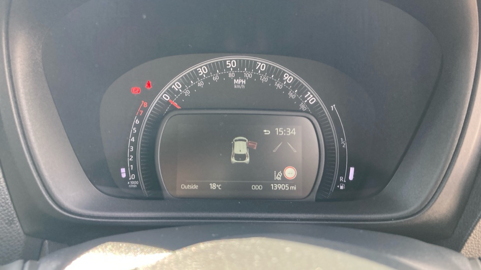 Toyota Aygo X 1.0 VVT-i Exclusive 5dr Petrol Hatchback - Image 11