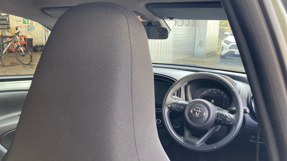 Toyota Aygo X 1.0 VVT-i Exclusive 5dr Petrol Hatchback - Image 19