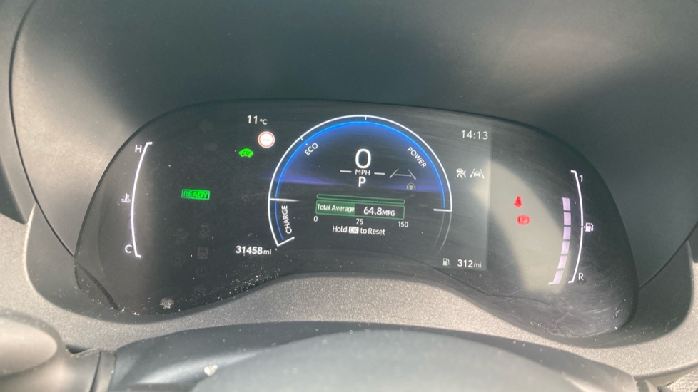 Toyota Yaris Cross 1.5 Hybrid Icon 5dr CVT Hybrid Estate - Image 11