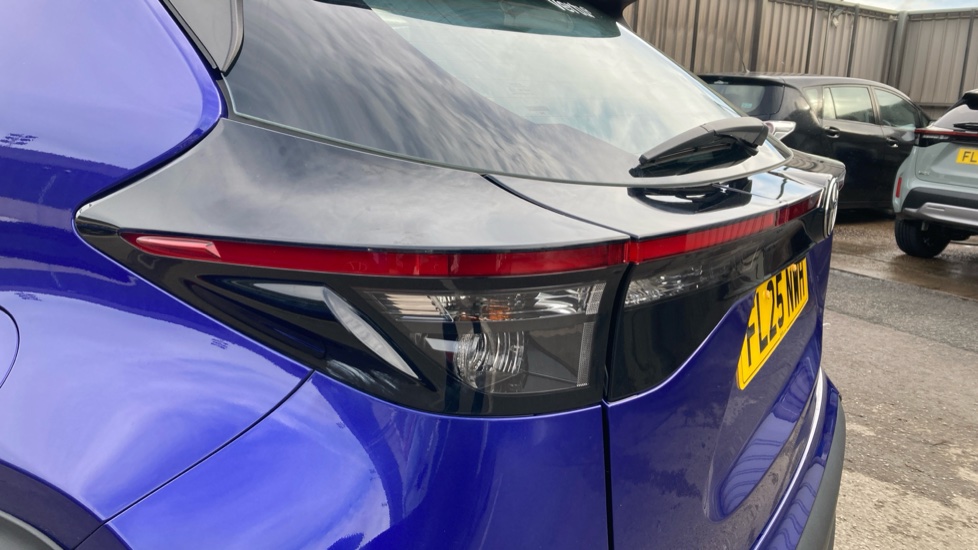 Toyota Yaris Cross 1.5 Hybrid Icon 5dr CVT Hybrid Estate - Image 21
