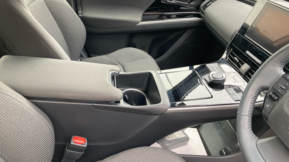 Toyota bZ4X 150kW Pure 71.4kWh 5dr Auto [11kW] Electric Hatchback - Image 18