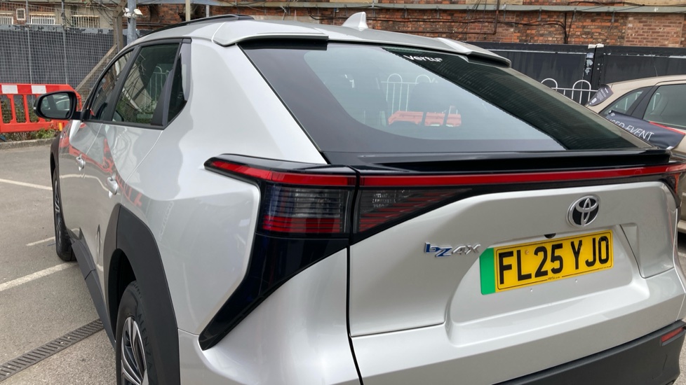 Toyota bZ4X 150kW Pure 71.4kWh 5dr Auto [11kW] Electric Hatchback - Image 21