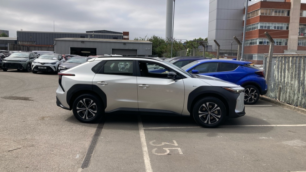 Toyota bZ4X 150kW Pure 71.4kWh 5dr Auto [11kW] Electric Hatchback - Image 23
